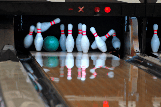 Gardena Bowl Café