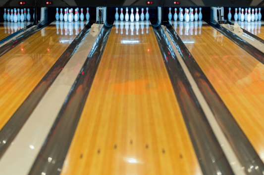 Round 1 Bowling & Amusement