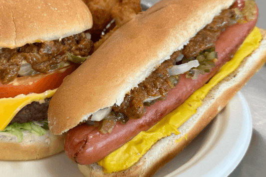 Local Eateries and Diverse Cuisine